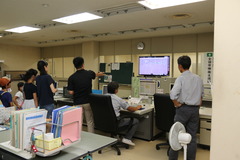 施設見学(中央監視室)