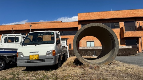 最大管渠と自動車