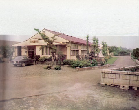 千代田中学校校門 千代田中学校校門