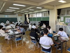 頭部　研究