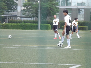 サッカー３